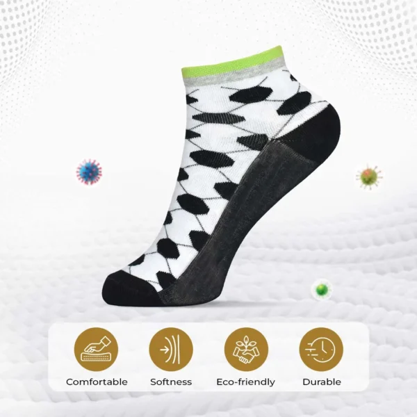 Happy Feet - Image 3